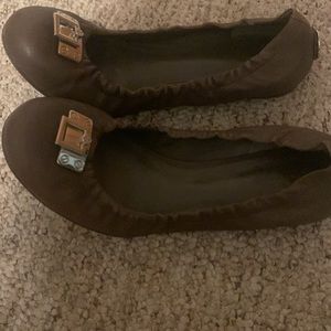 Tory Burch size 7 1/2 flats